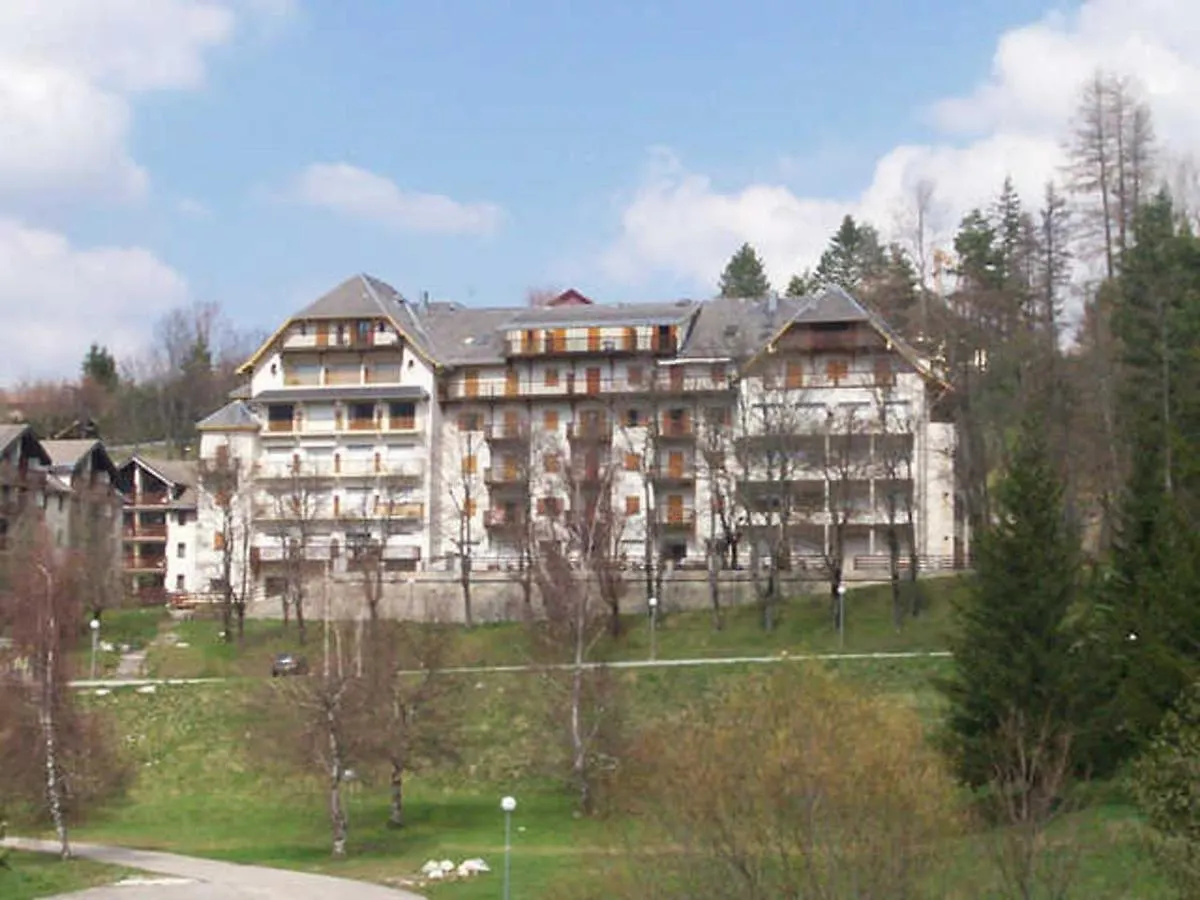Appartement 3 Pieces Avec Balcon A Villard-De-Lans - Fr-1-515-34 0*,  France